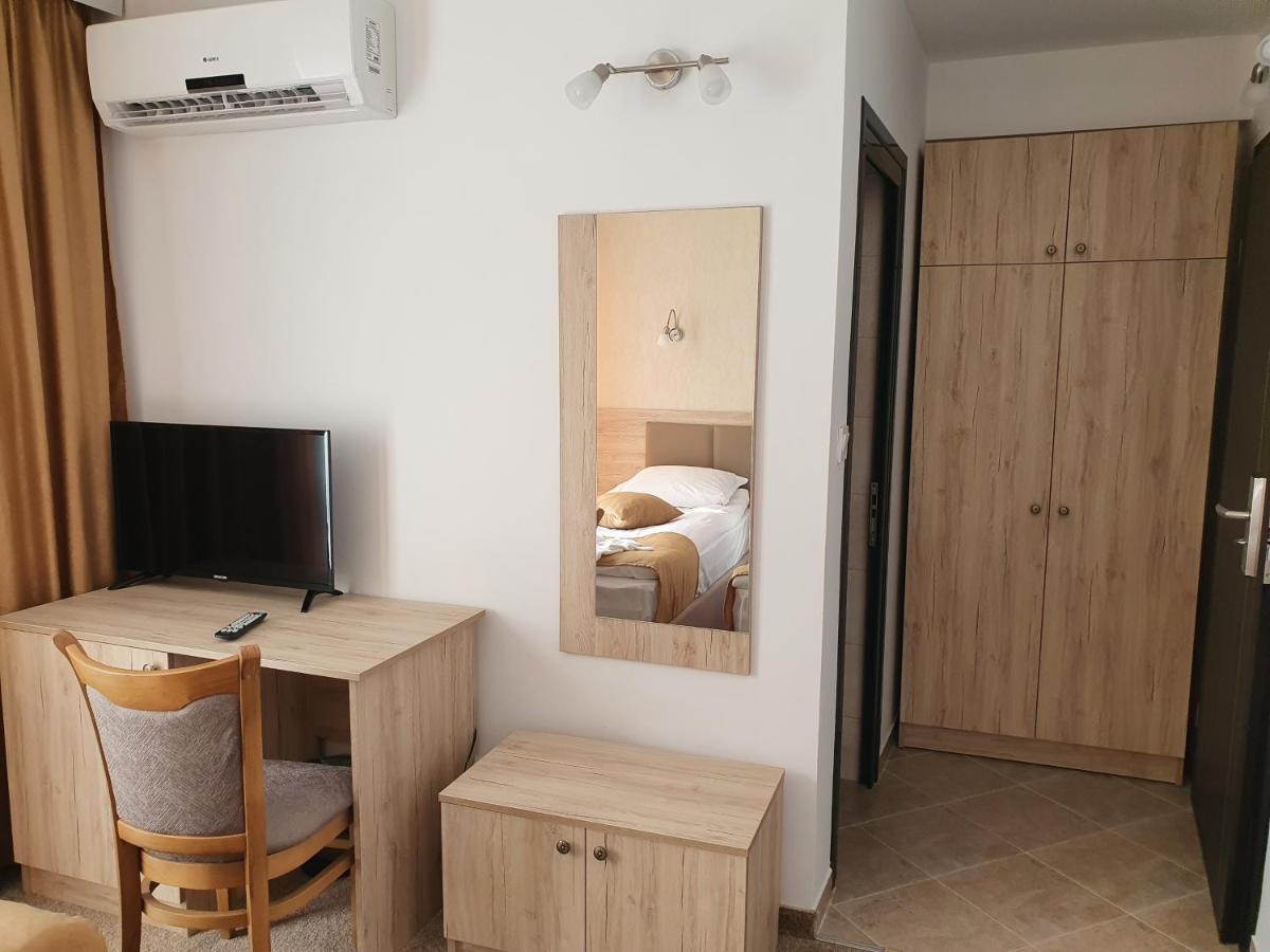Guest House Saint Petka Veliko Tărnovo Esterno foto