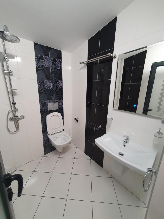 Guest House Saint Petka Veliko Tărnovo Esterno foto