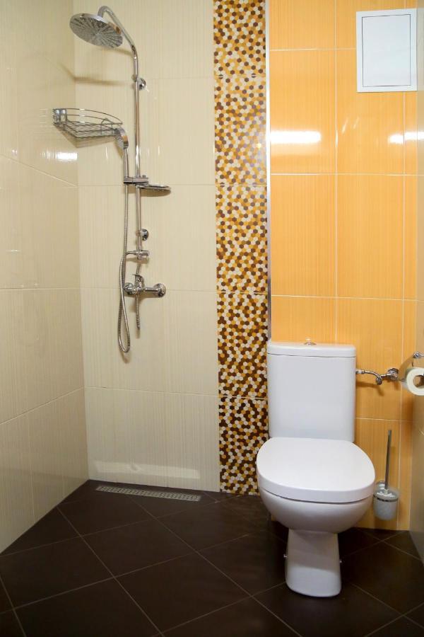 Guest House Saint Petka Veliko Tărnovo Esterno foto