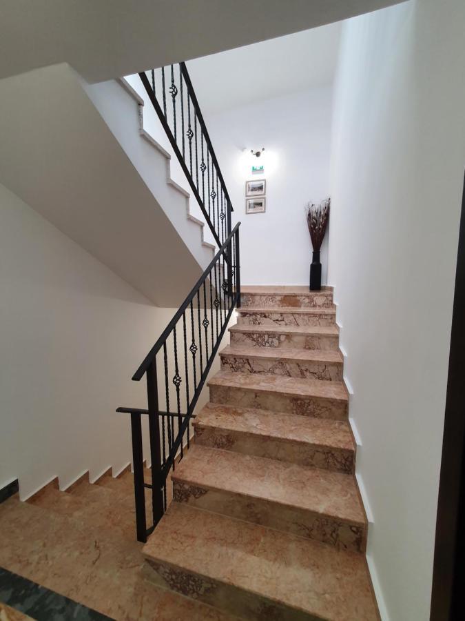 Guest House Saint Petka Veliko Tărnovo Esterno foto