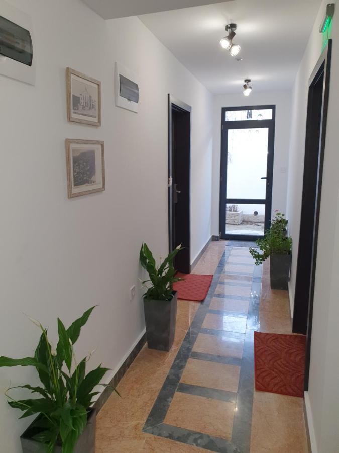 Guest House Saint Petka Veliko Tărnovo Esterno foto