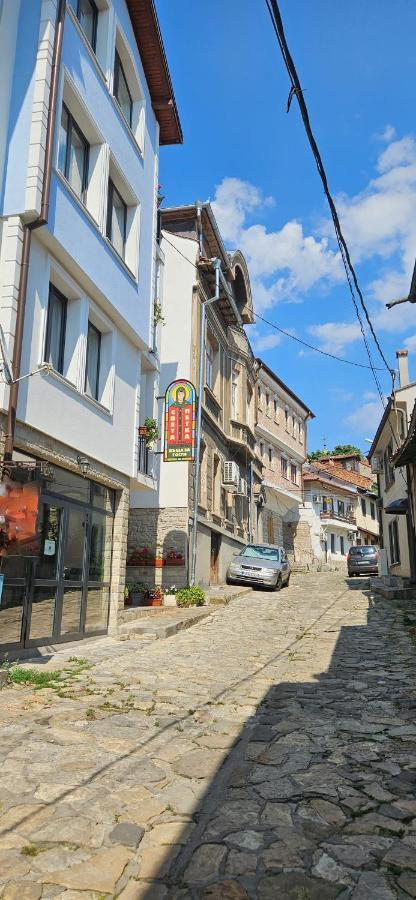 Guest House Saint Petka Veliko Tărnovo Esterno foto