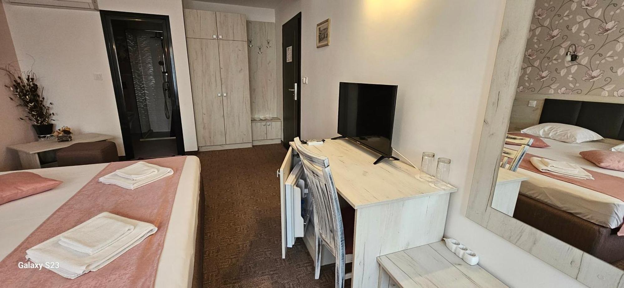 Guest House Saint Petka Veliko Tărnovo Esterno foto