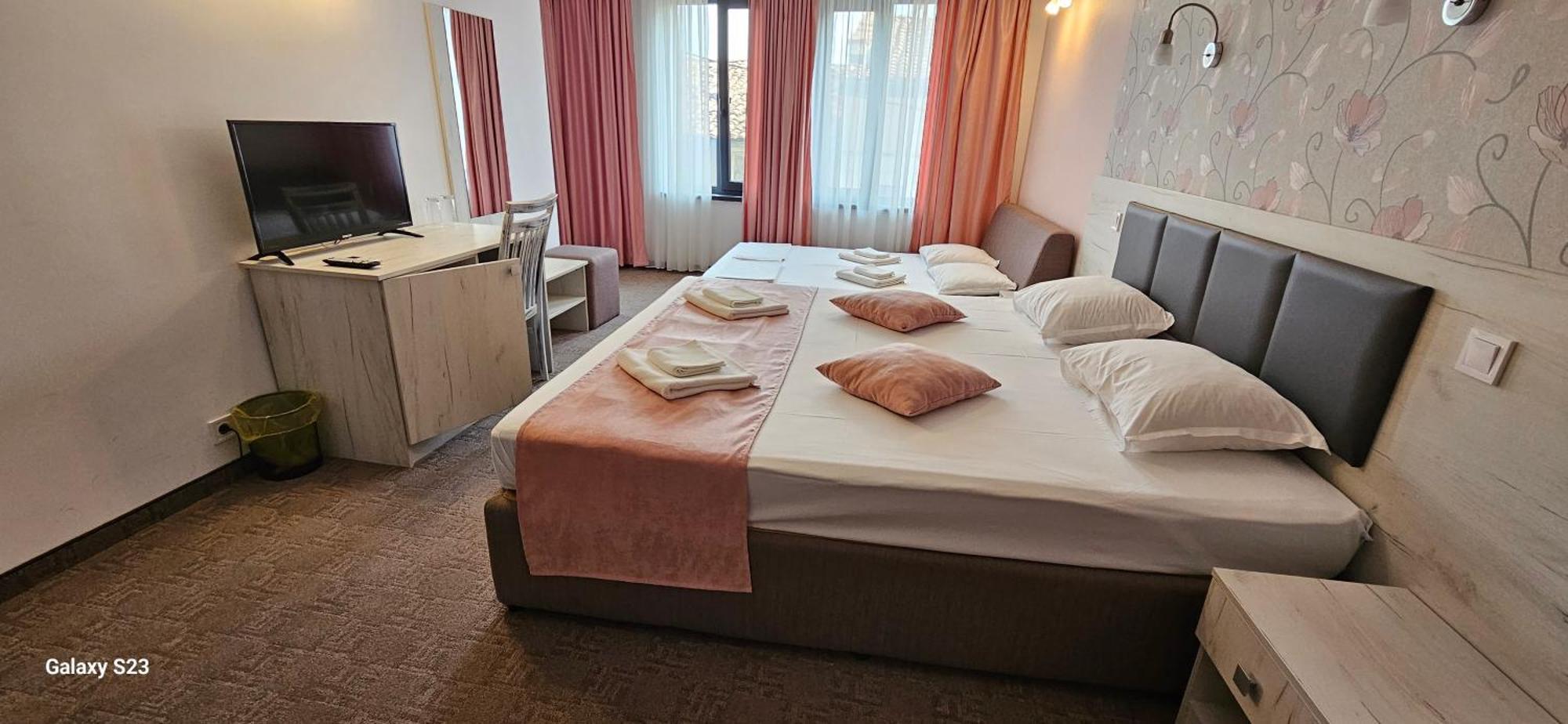 Guest House Saint Petka Veliko Tărnovo Camera foto